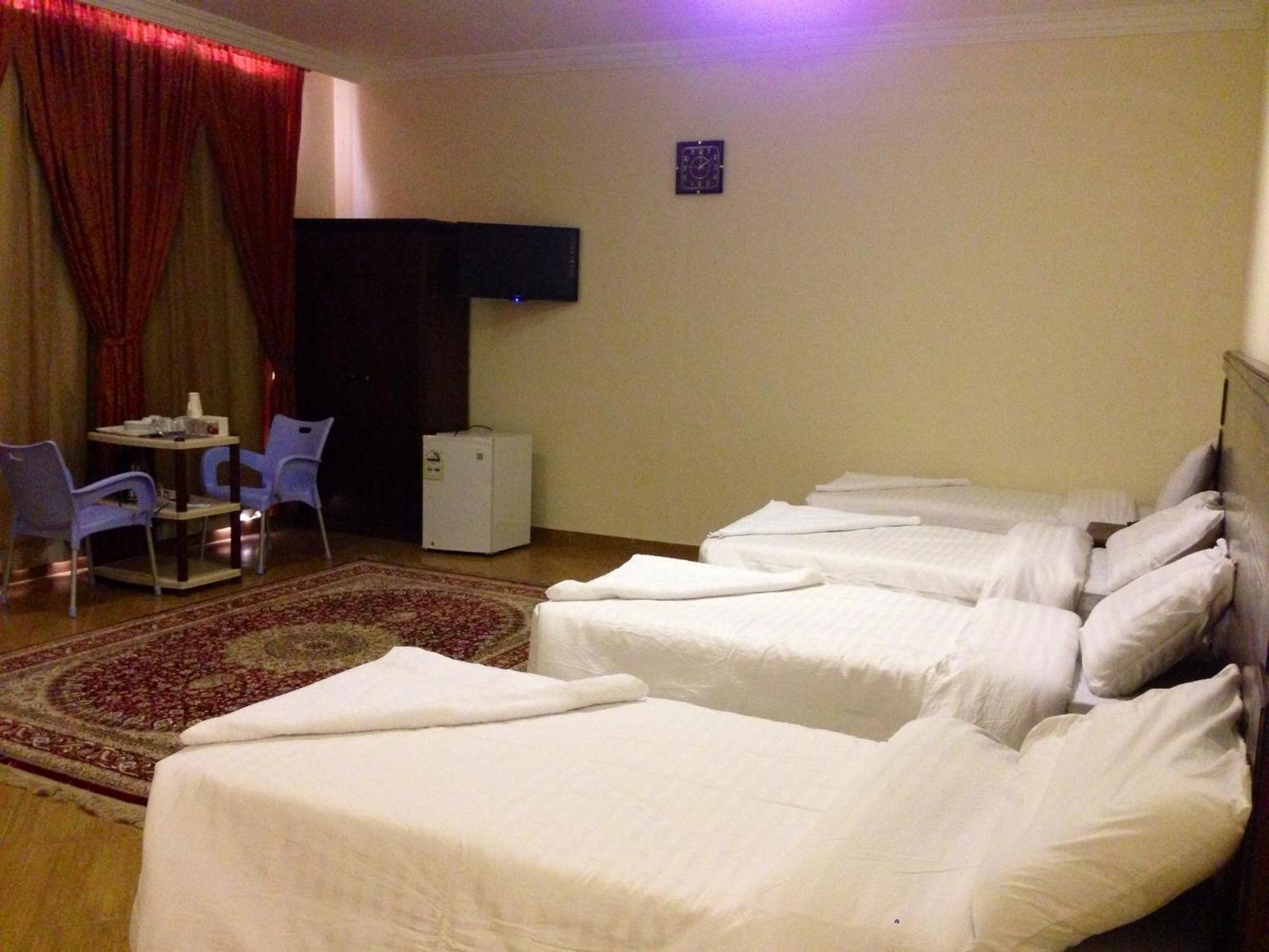 Qasr Al Azizia Hotel Мека Екстериор снимка