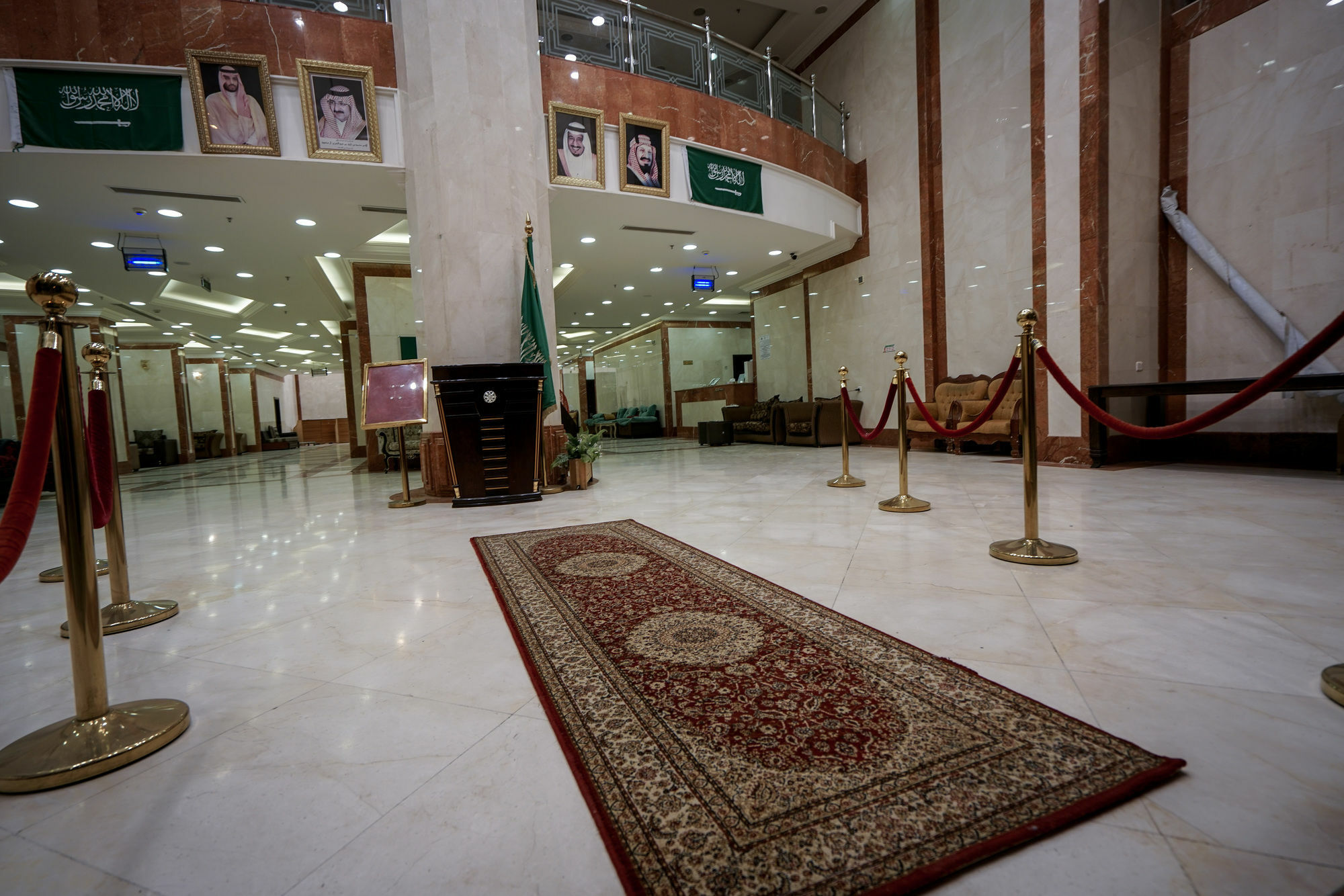 Qasr Al Azizia Hotel Мека Екстериор снимка